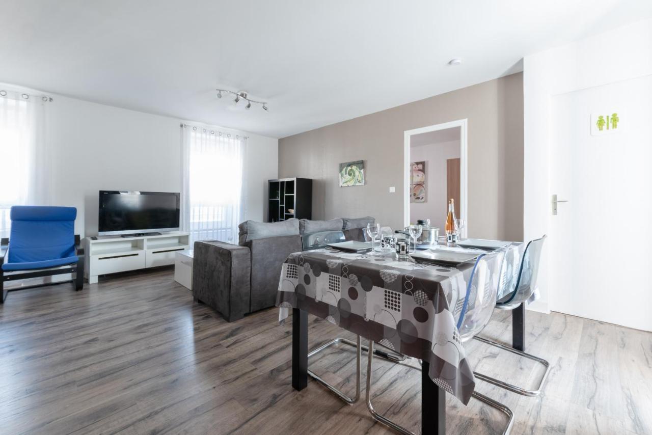 Ker Uhel - Charmant Appartement Plein Centre Saint-Renan Экстерьер фото